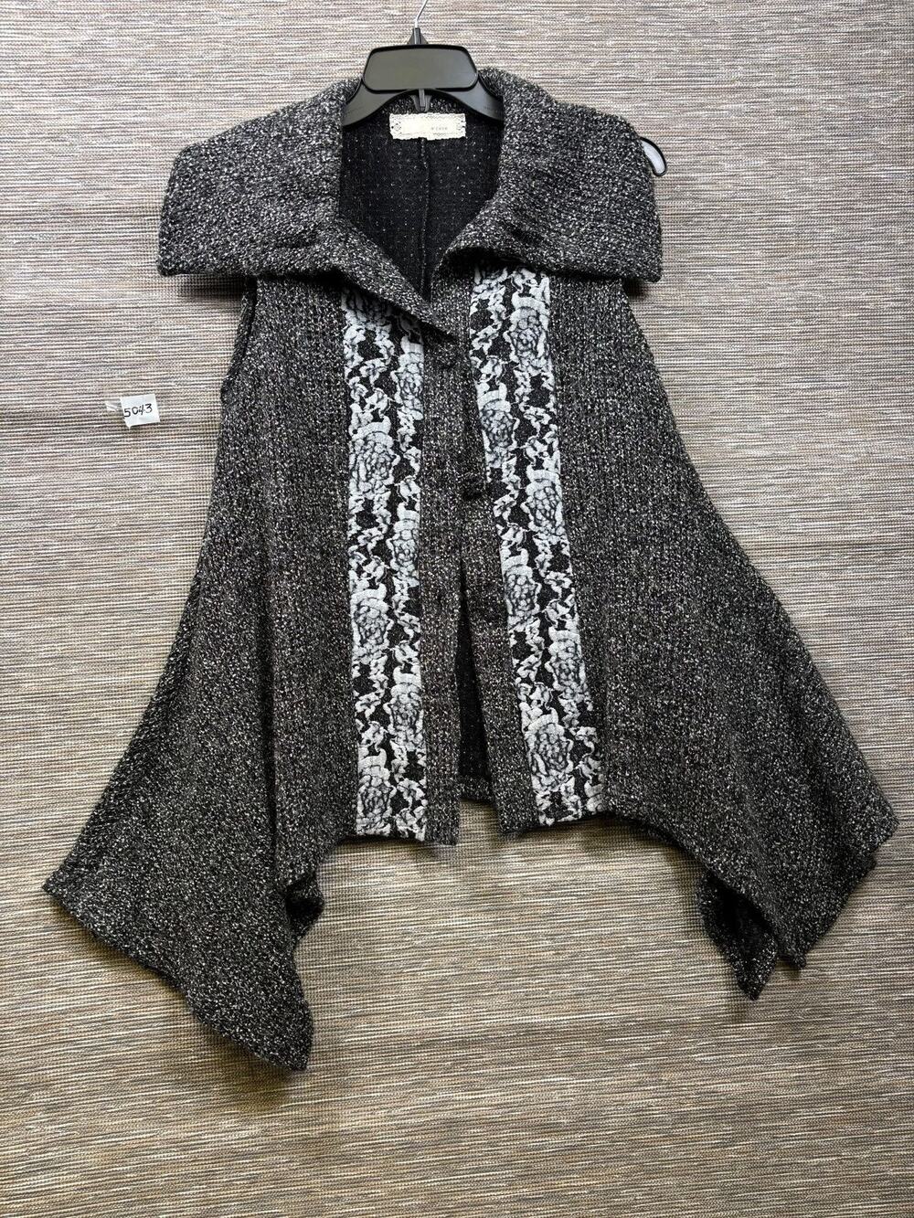 A'reve Sweater Vest Womens Size L Gray Floral Knit Open Collared Boho Draped Hem